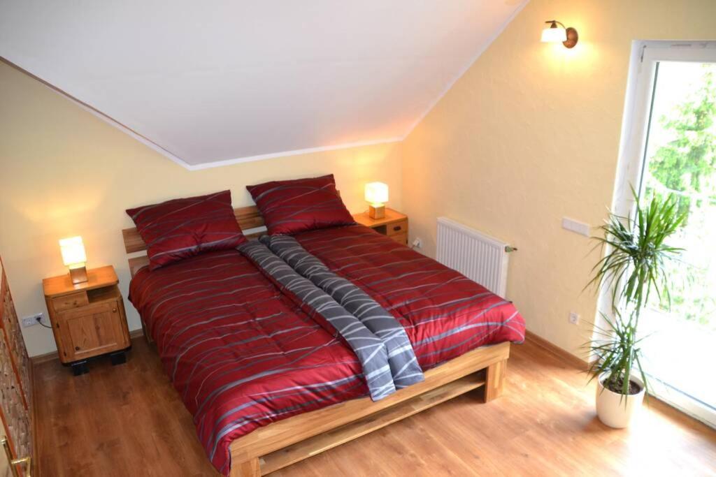 Villam Apartment Maribor Eksteriør bilde